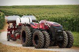 РАН: роботизированные тракторы и дроны помогут повысить урожайность