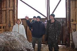 Специалисты Аграрного центра проверили эффективность грантовой поддержки малых форм хозяйствования в Шегарском районе