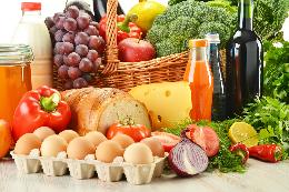 Россияне стали меньше экономить на продуктах Россияне стали меньше экономить на продуктах